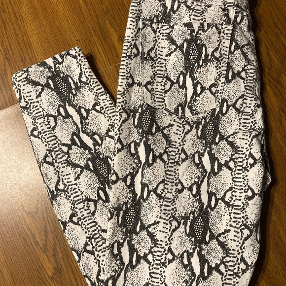 Frame Denim Women’s Pants - Picture 7 of 7